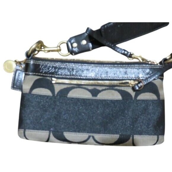 Coach Cursive Creed Monogram Canvas Leather Wristlet Wallet with Hangtag & Charm - Picture 1 of 11